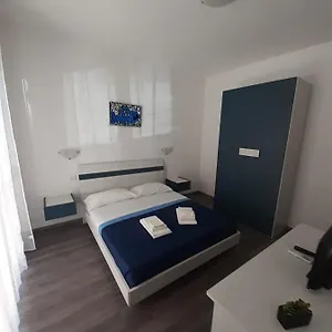 La Llua Guest house